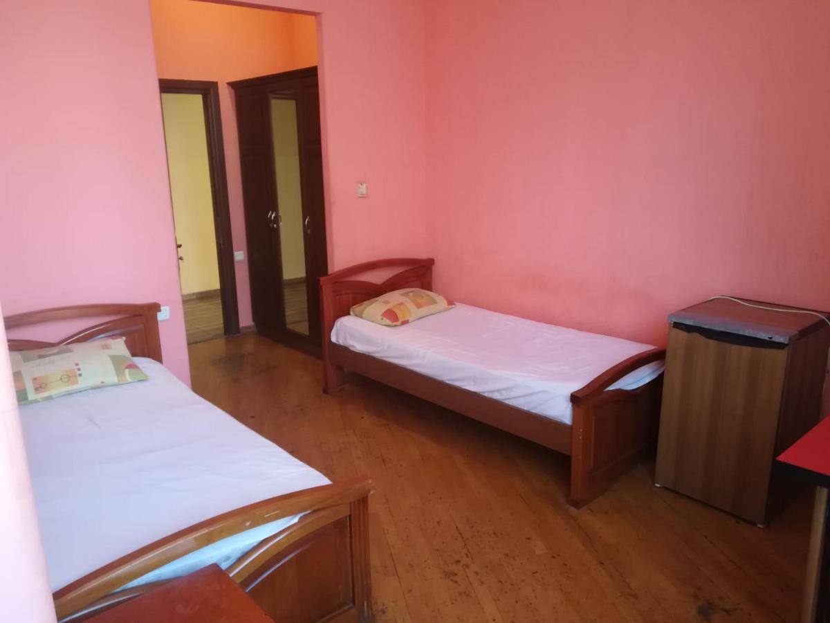 New Bella Hotel Ереван Екстериор снимка