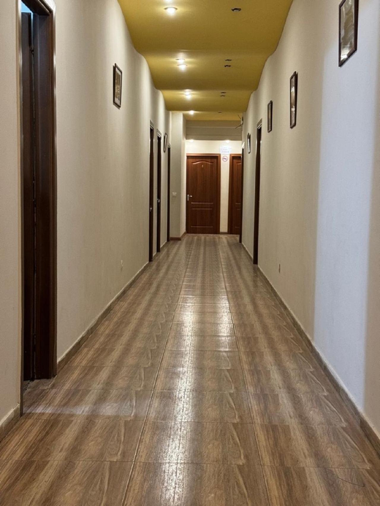 New Bella Hotel Ереван Екстериор снимка