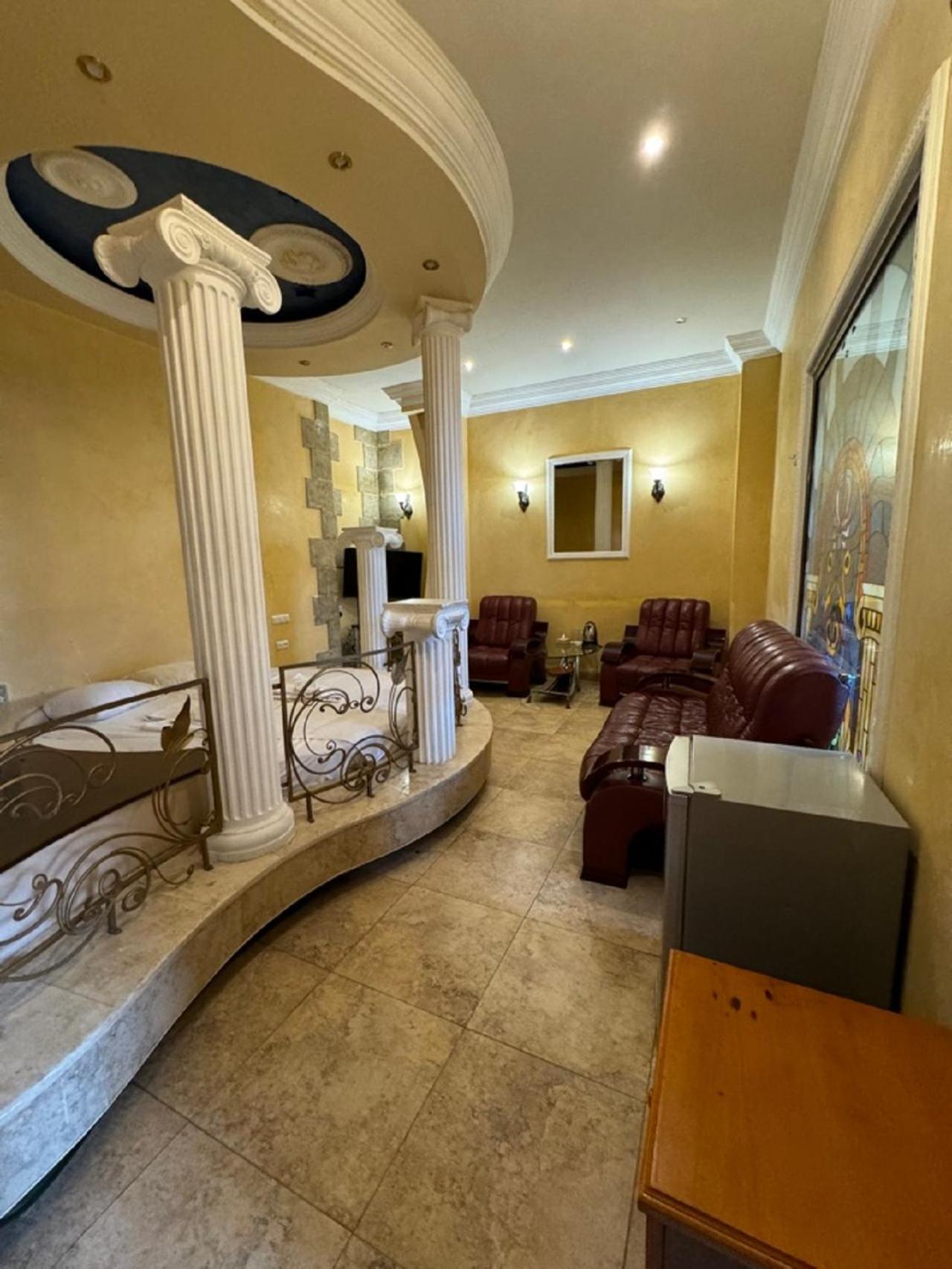 New Bella Hotel Ереван Екстериор снимка