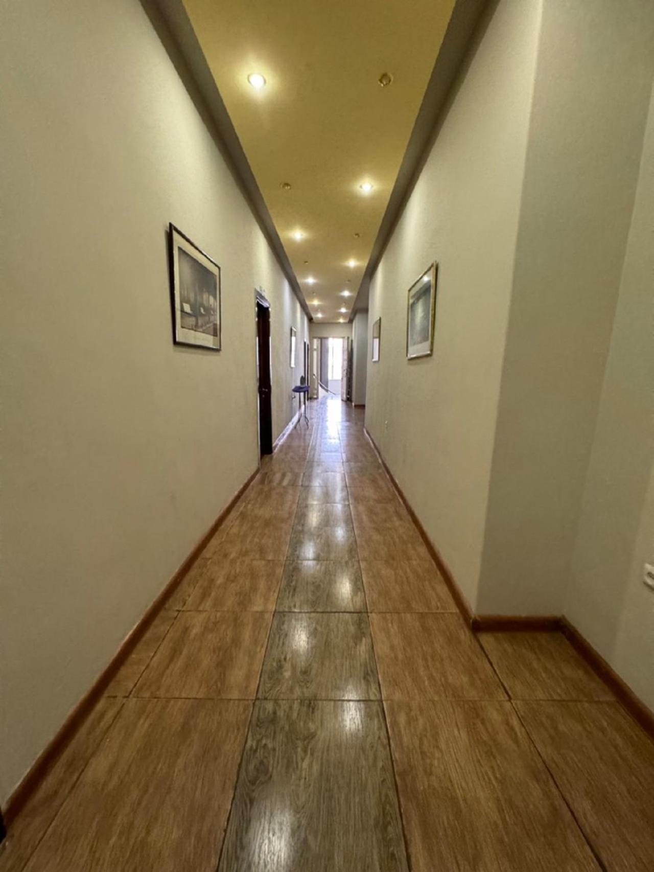 New Bella Hotel Ереван Екстериор снимка